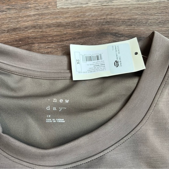 A New Day Light Brown Crewneck Sweatshirt - Picture 4 of 5